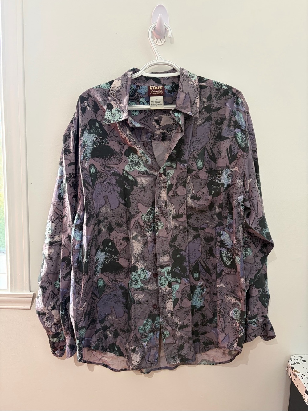 Men’s Purple Patterned Button-Up Shirt